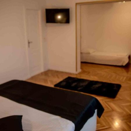 Casa Cattleya Hotel Targu Jiu Luaran gambar