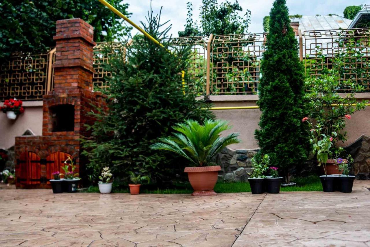 Casa Cattleya Hotel Targu Jiu Luaran gambar