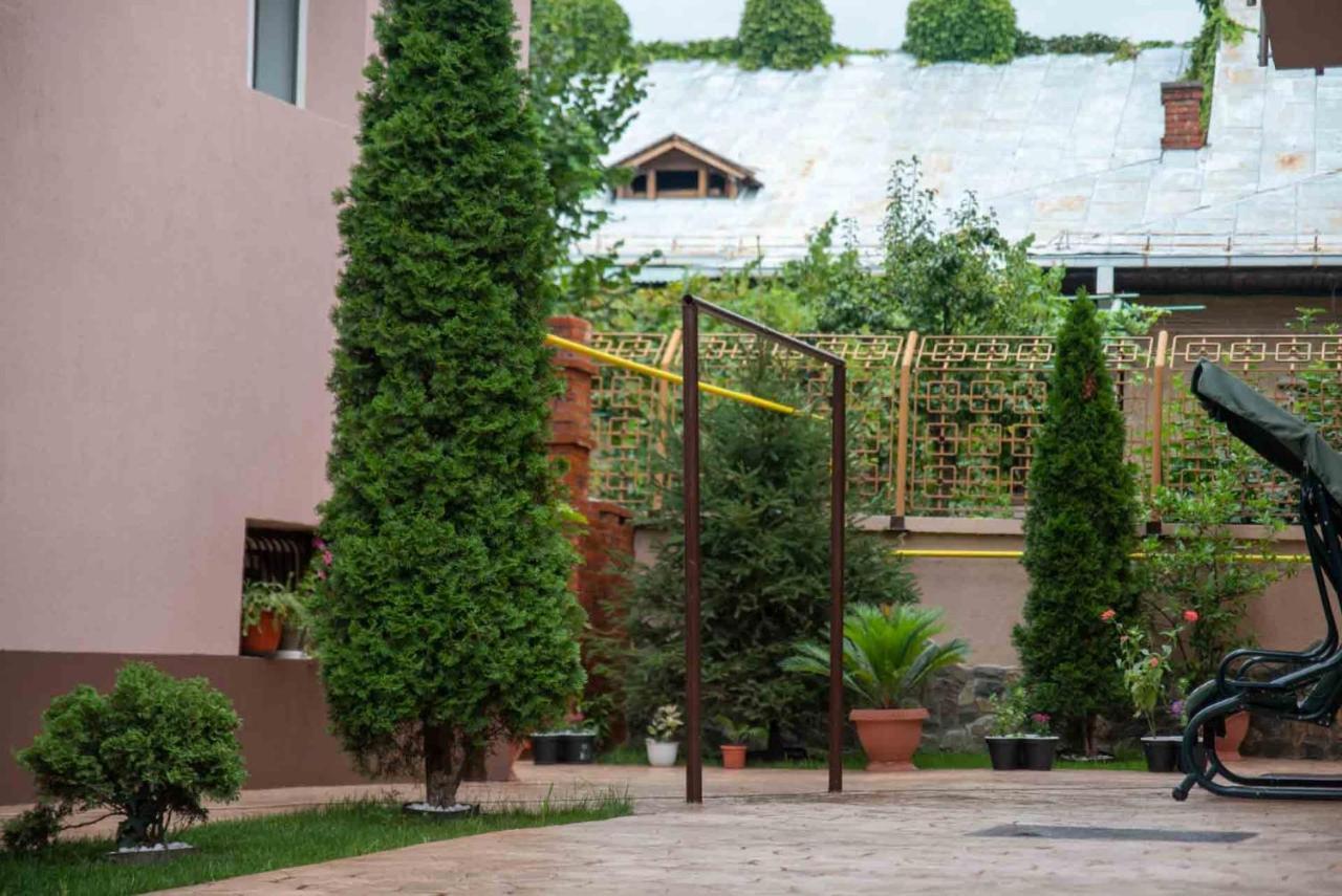 Casa Cattleya Hotel Targu Jiu Luaran gambar