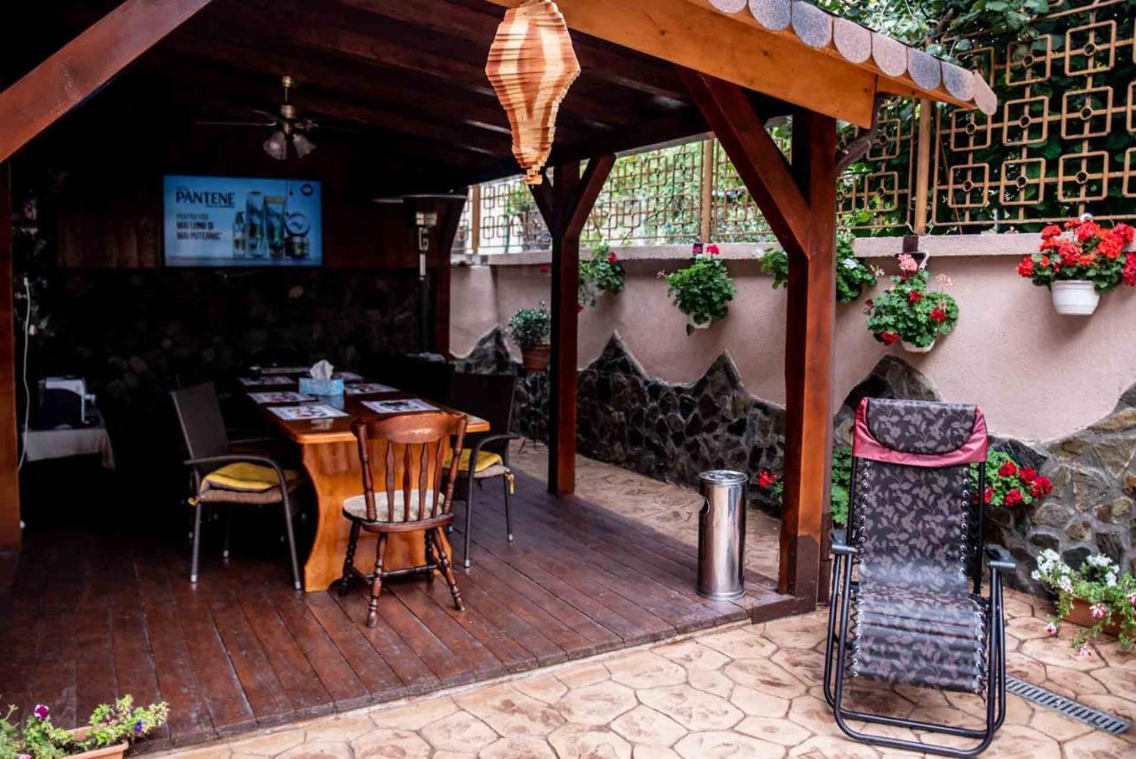 Casa Cattleya Hotel Targu Jiu Luaran gambar